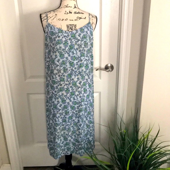 Old Navy dress. - Picture 1 of 4